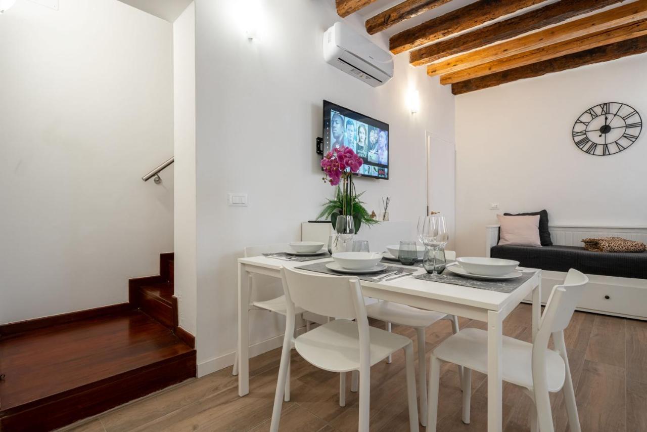 Suite Rava - San Marco With Pool Venice Exterior photo